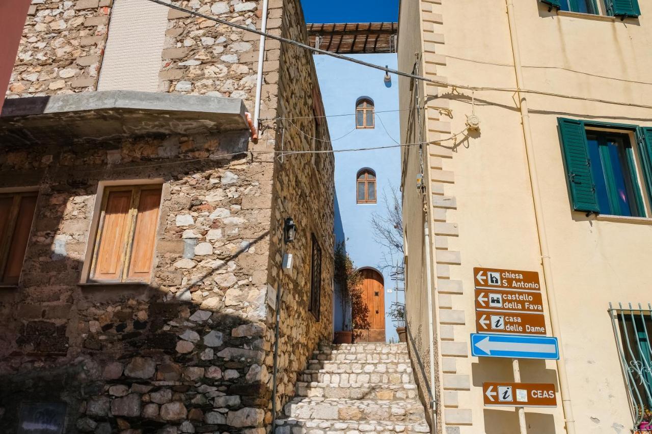 Sas Tilibbas-Ammentos Posada Bagian luar foto